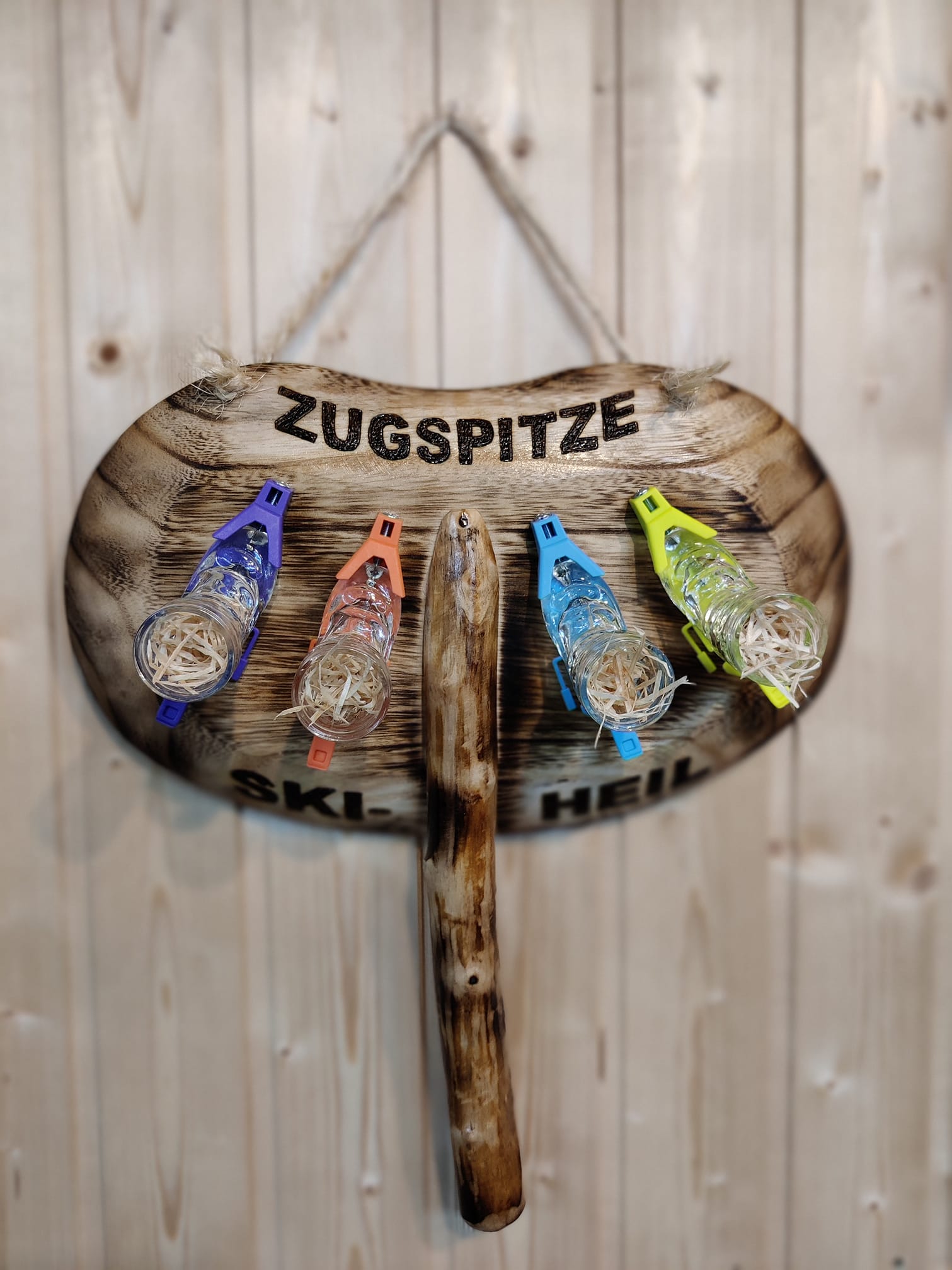 Skischuh Schnapsglas mit Bindung