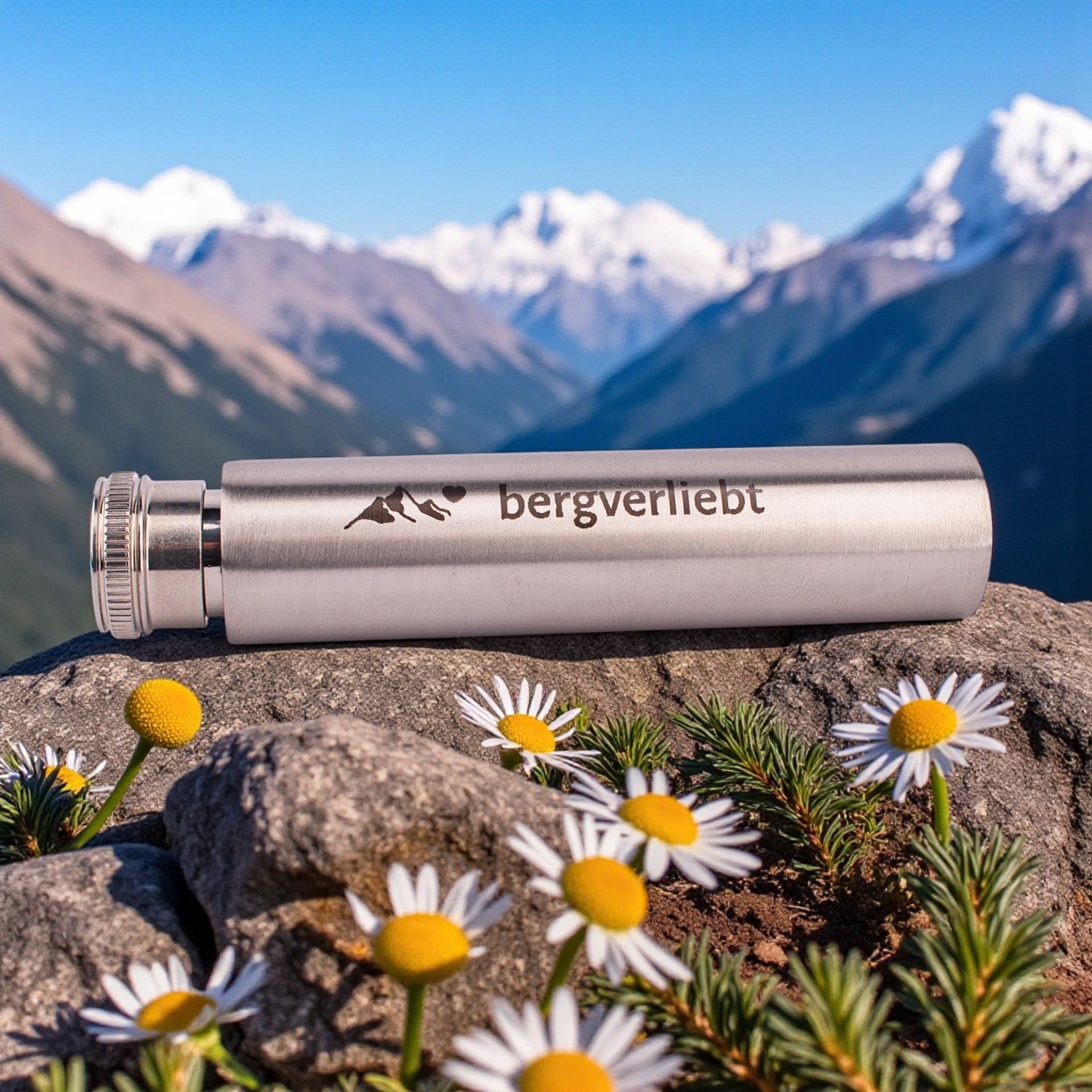 Hosentaschen-Flachmann "bergverliebt"