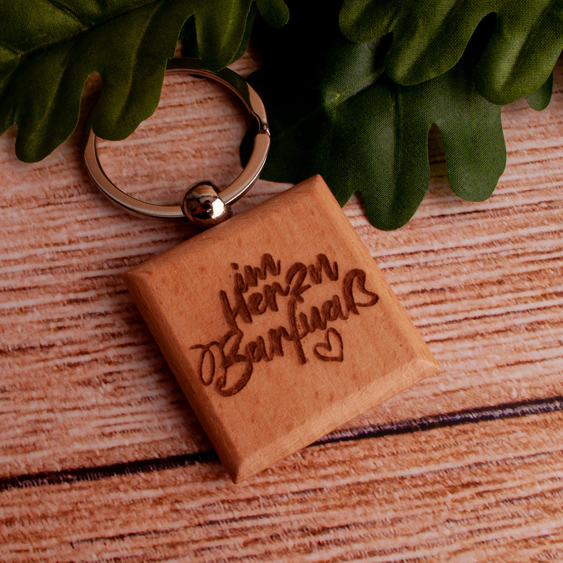 schluesselanhaenger-im-herzn-barfuass