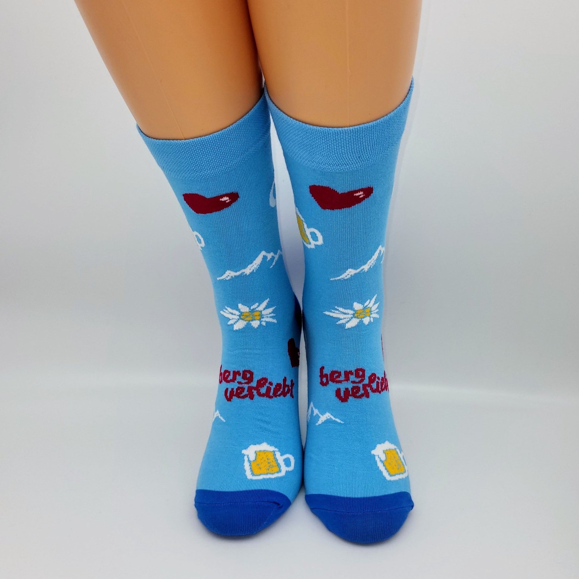 Socken "bergverliebt" - meinherzschlag.de