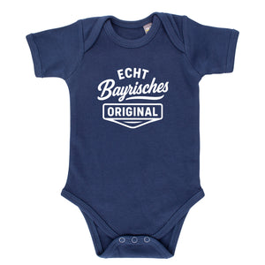 Baby Body "Echt bayrisches Original" von meinherzschlag – Produktbild 1 von 8.