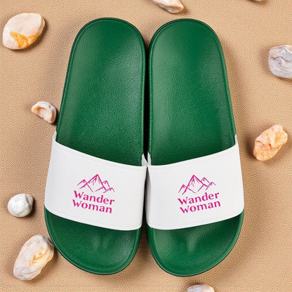 Badelatschen "Wander Woman" - meinherzschlag.de