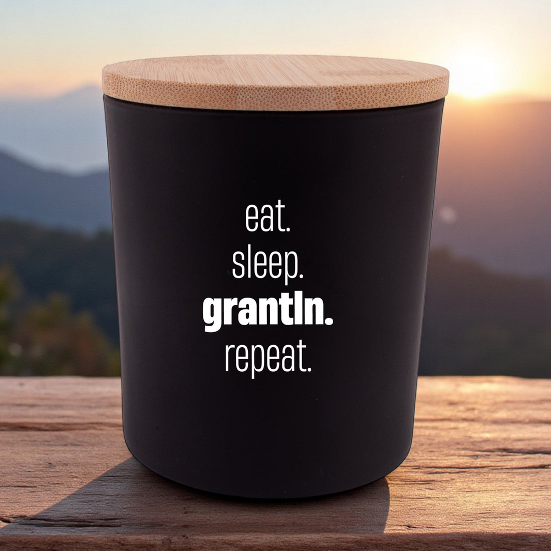 Duftkerze "eat. sleep. grantln. repeat."