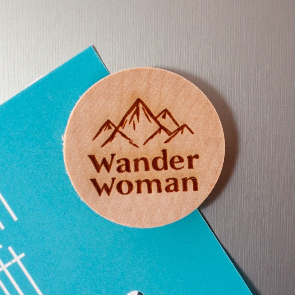 Holzmagnet "Wander Woman" - meinherzschlag.de