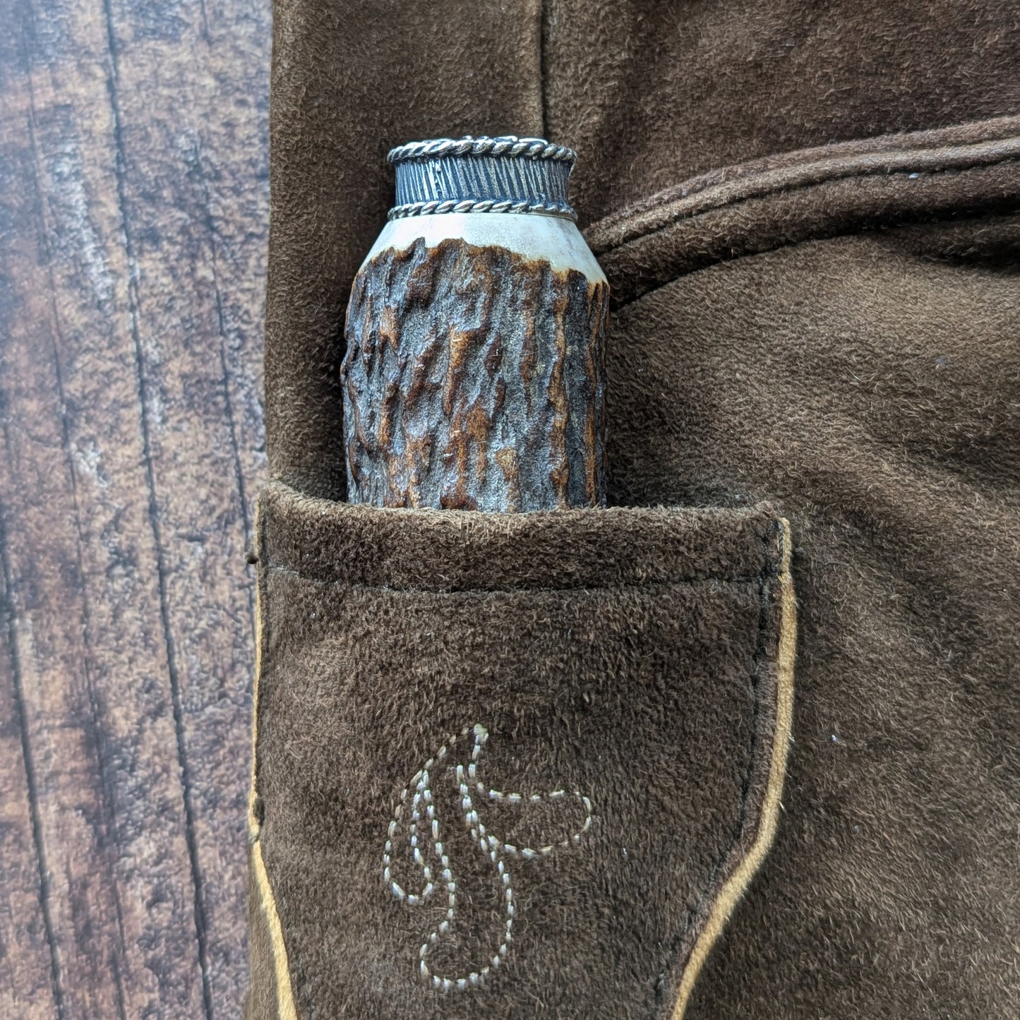 Hirschhorn - Lederhosen - Flachmann "Bayernwappen" - meinherzschlag.de