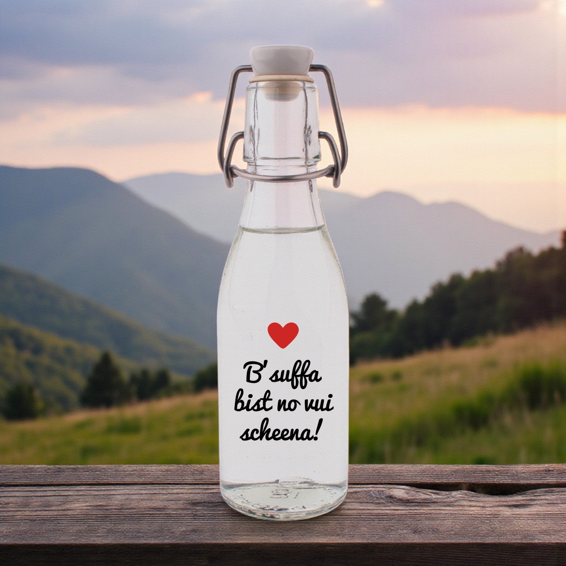 Likör/Schnaps "B'suffa bist no vui scheena!" - meinherzschlag.de