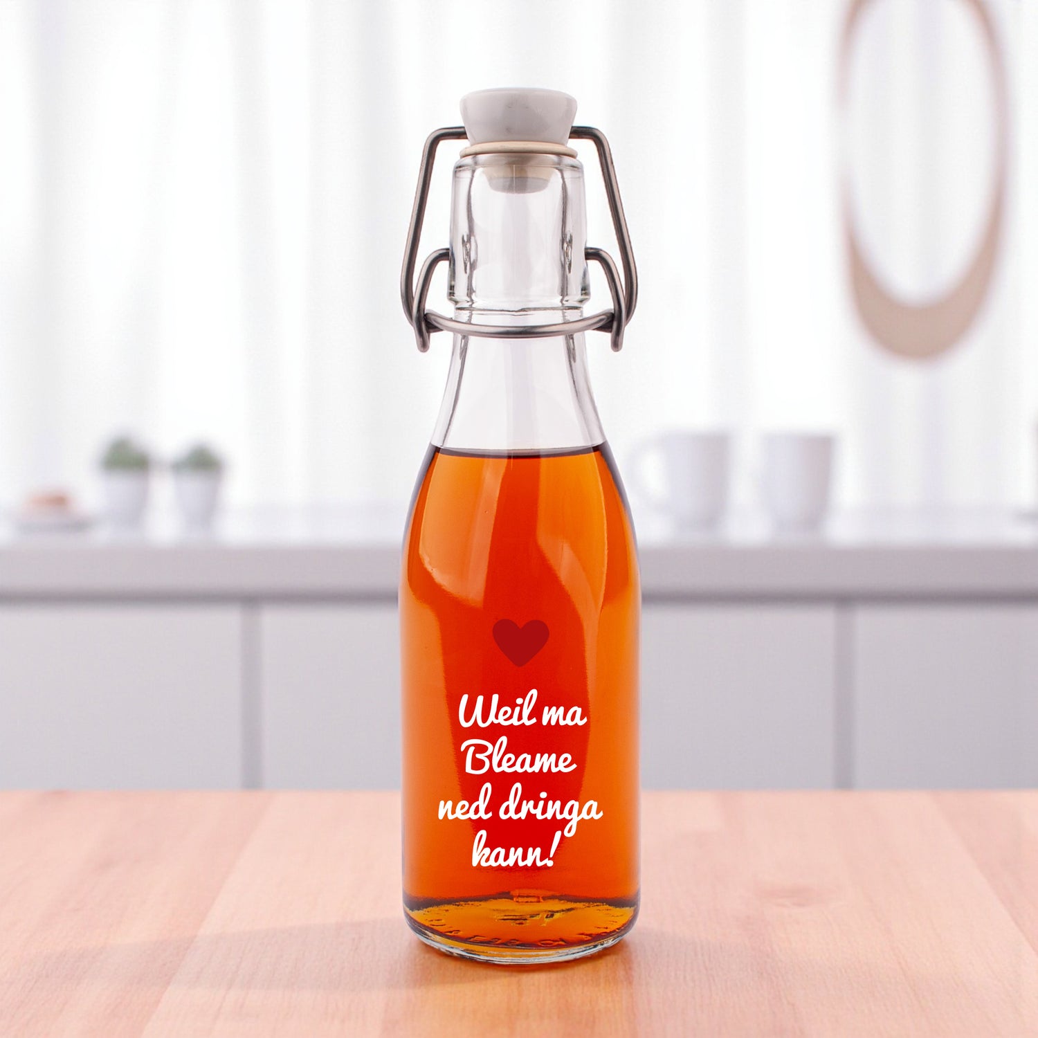 Likör &quot;Weil ma Bleame ned dringa kann!&quot;