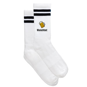 Sportsocken "Bier mit Wunschname" von meinherzschlag – Produktbild 2 von 6.